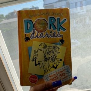 Dork Diaries!